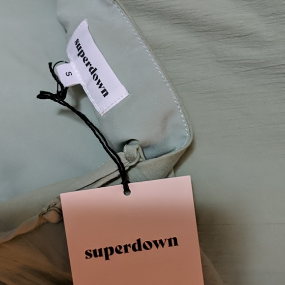 💫NWT SUPERDOWN Nova Halter Mini Dress - Picture 6 of 7